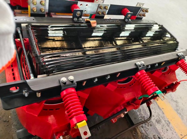 新一代SCB18弋阳弋阳弋阳干式变压器 10kV 高效干式电力变压器 新一代SCB18弋阳弋阳弋阳干式变压器 10kV 高效干式电力变压器